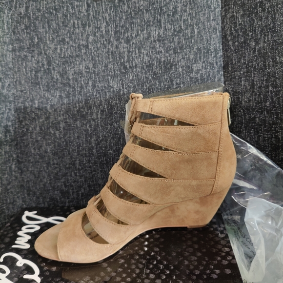 Sam Edelman SANTINA wedge sandal, NWB size 9 - Picture 2 of 6